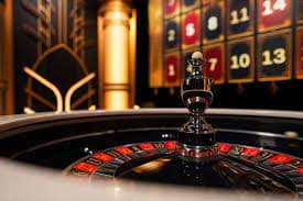 lakutoto 4d platform interface showing live dealer tables and games menu